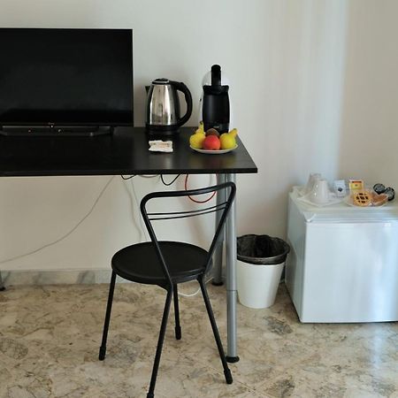 Kamila Guest House บารี ภายนอก รูปภาพ